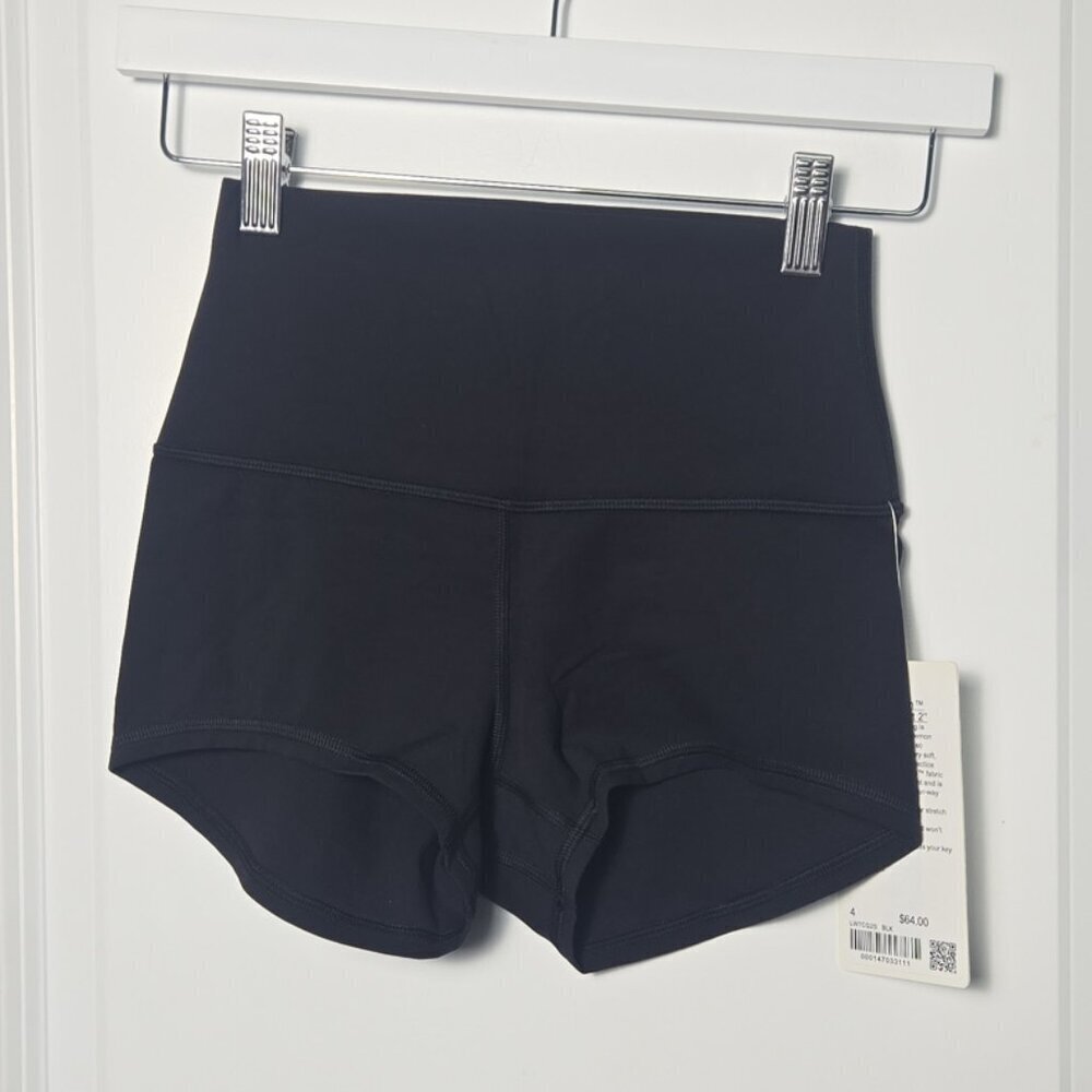NWT Lululemon Align High-Rise Short 2" - 4 Black - Picture 3 of 8
